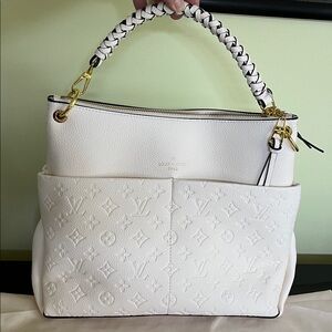 Novelty Monogram Empreinte Maida Hobo bag